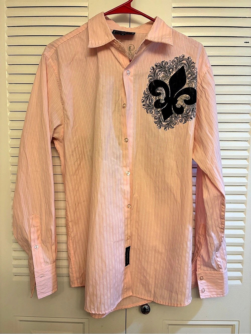Patroncito Pink Graphic Button Down Shirt Size Medium